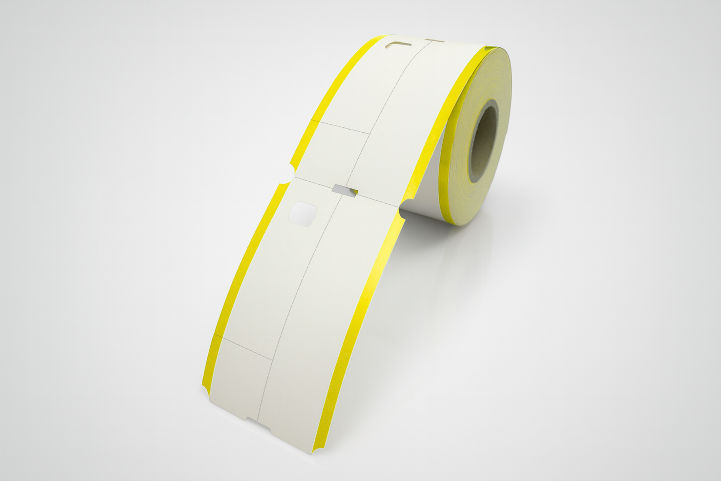 Trijų dalių termo rūbinės bilietai ritinėlyje