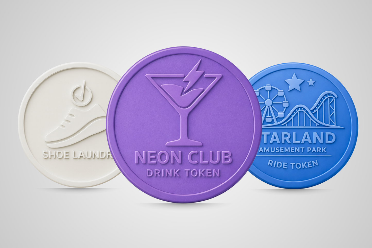 Reljefiniai plastikiniai žetonai su JM Band® logotipu.