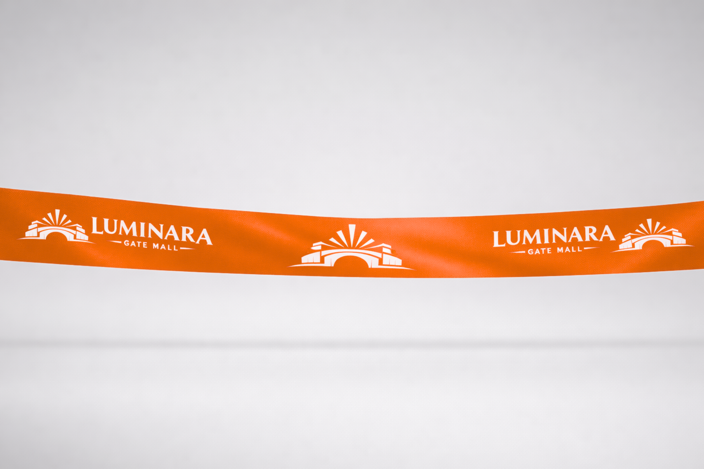 Eko satino inauguracijos juostelė su spauda