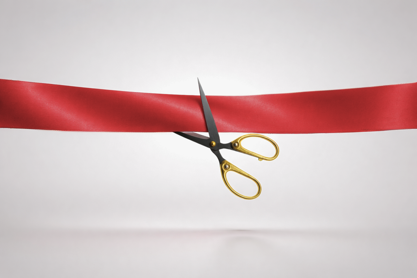 Raudona ECO satino inauguracijos juostelė be spaudos iš JM Band®.