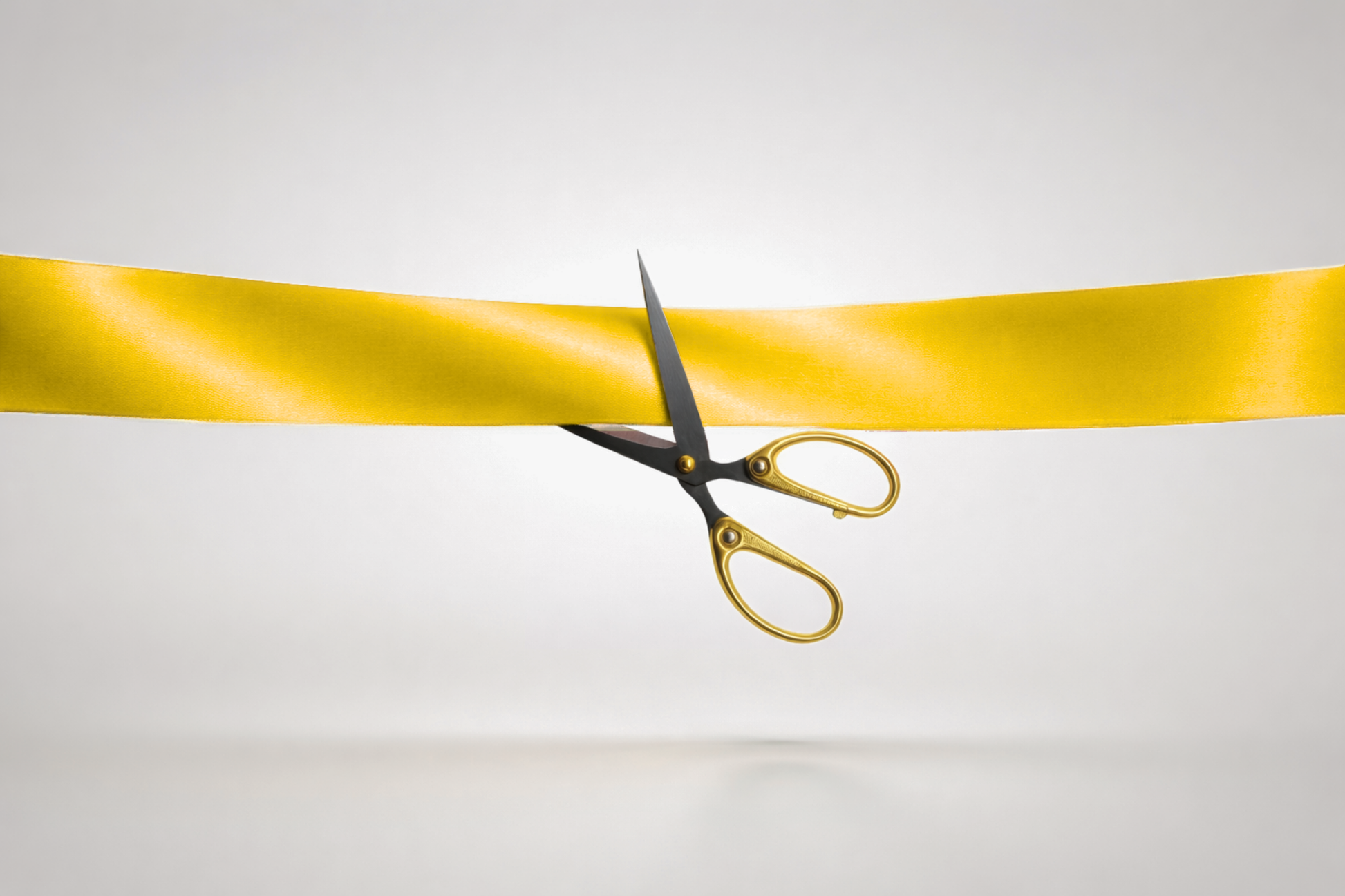 Geltona inauguracijos juostelė iš ECO satino be rašto iš JM Band®.